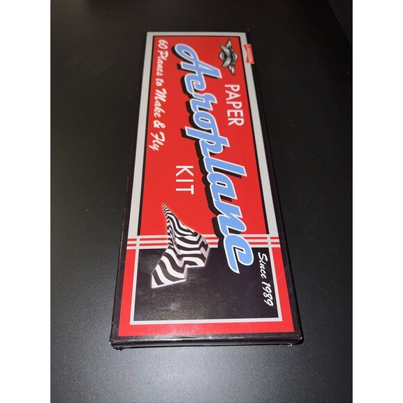 Lagoon Games Paper Aeroplane Kit 60 Airplane Planes to Make & Fly New Open Box - Picture 3 of 4